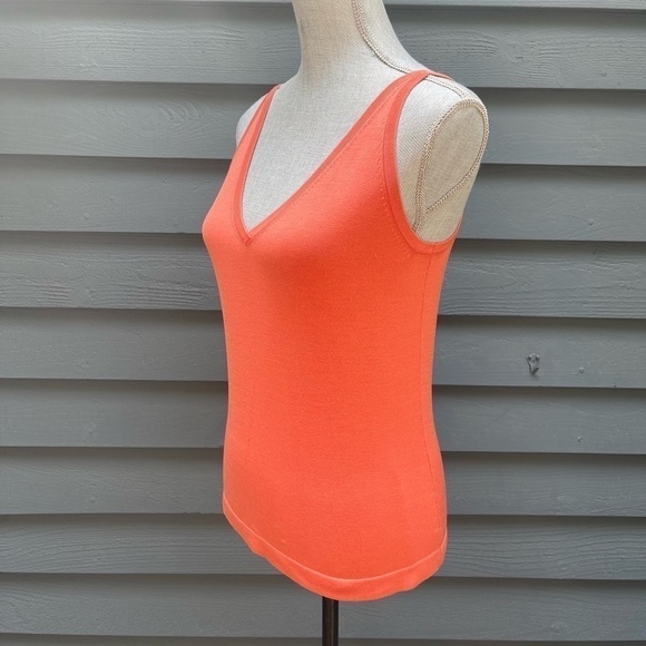 DANA Buchman Sweater Bright Coral Sleeveless V-Neck Silk Blend Petite Medium - Picture 3 of 11